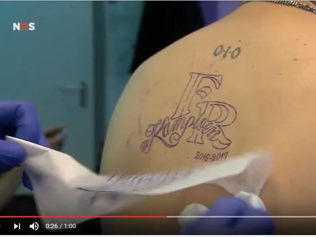 Feyenoord tattoo bij het NOS Journaal