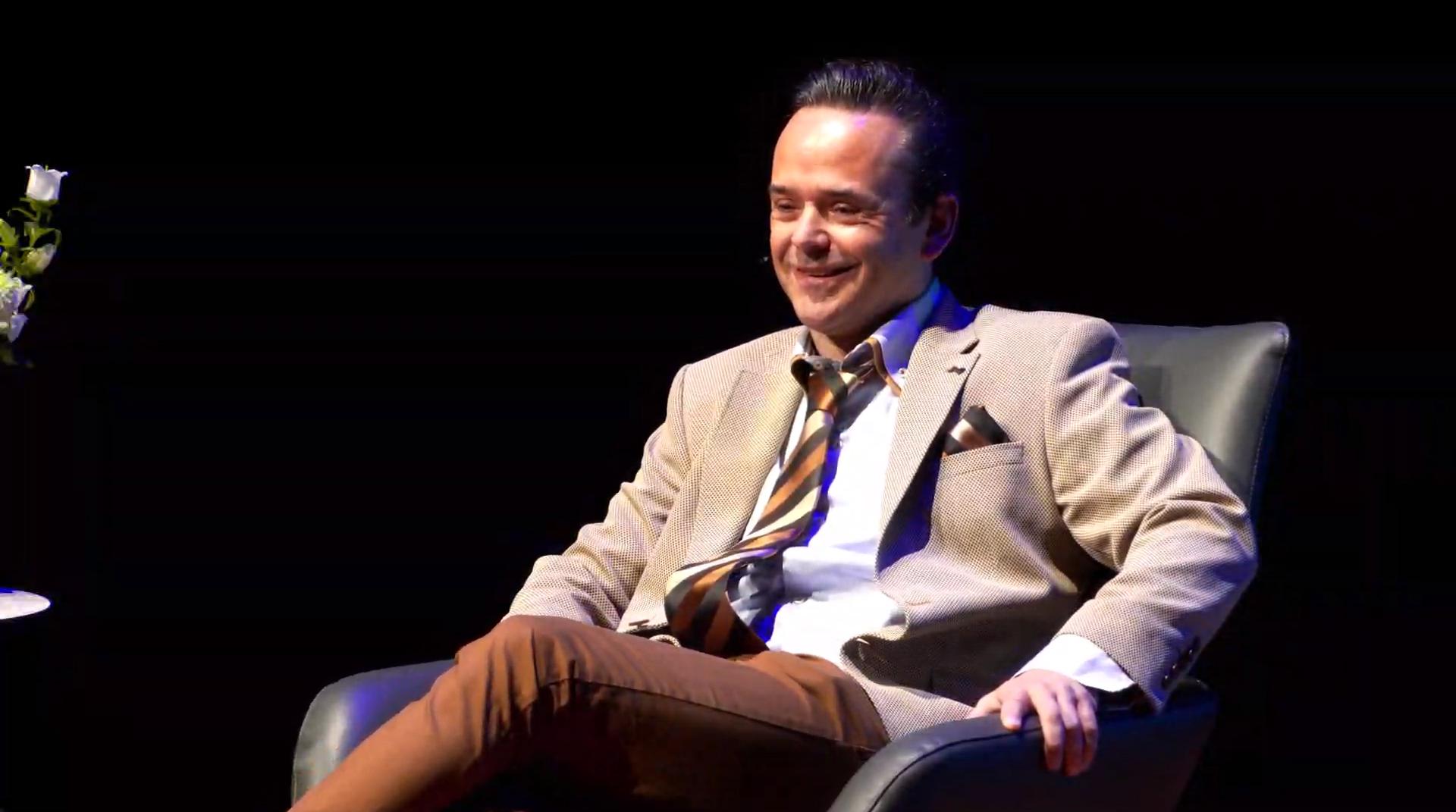 Ralph in gesprek met de Staatssecretaris