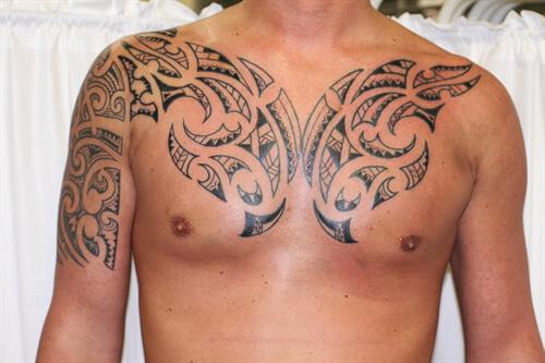 tattoo maoirio arm borst