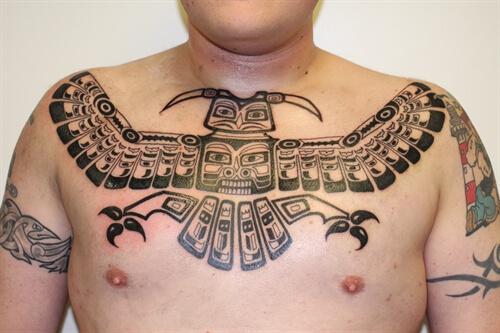 tattoo maori borst