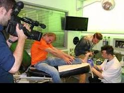 Johan Vlemmix laat tattoo zetten